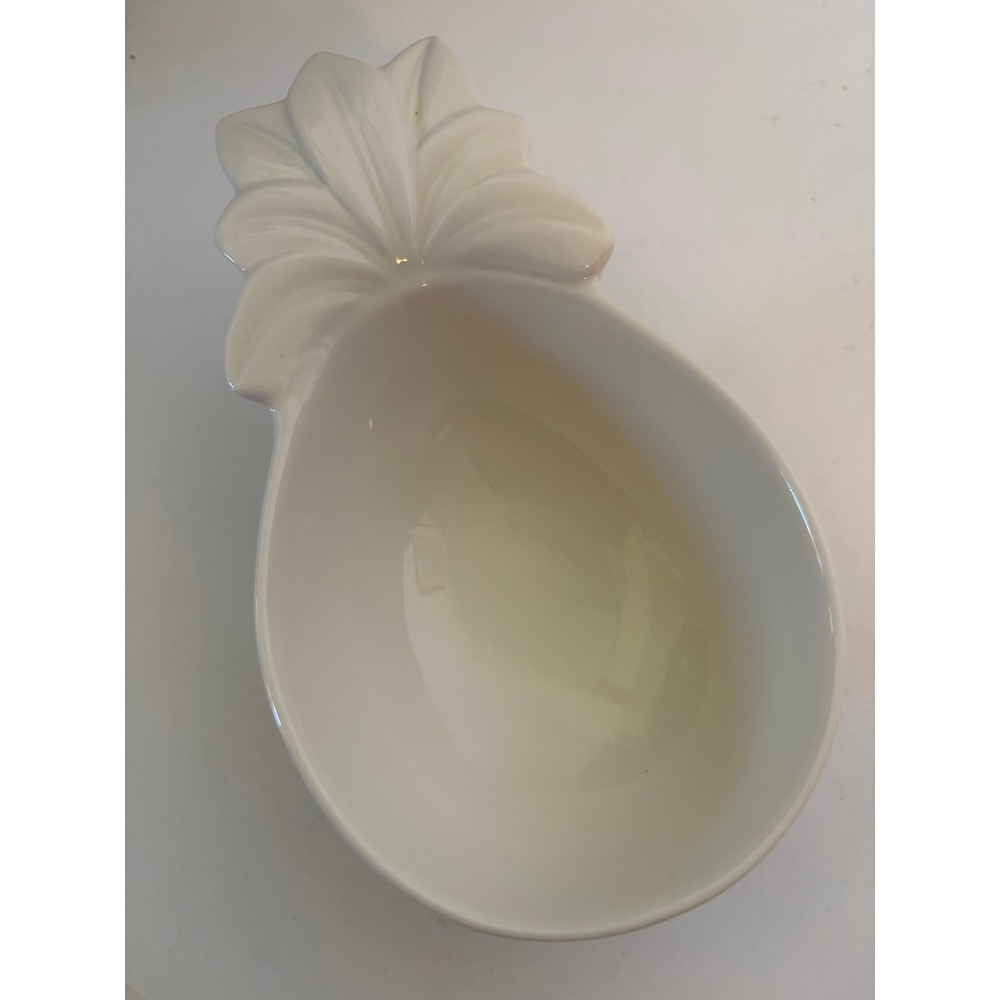 Lenox British Colonial Carved White Pineapple Chip Dip Bowl Old Stock Replace
